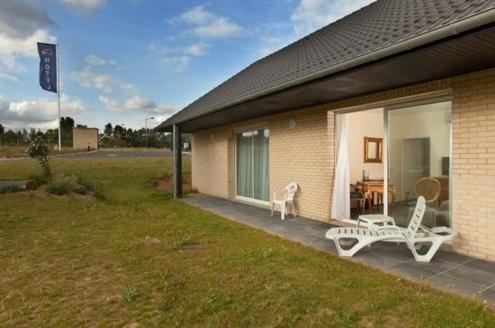 Hotel Fleur De Lys Hazebrouck Exterior foto