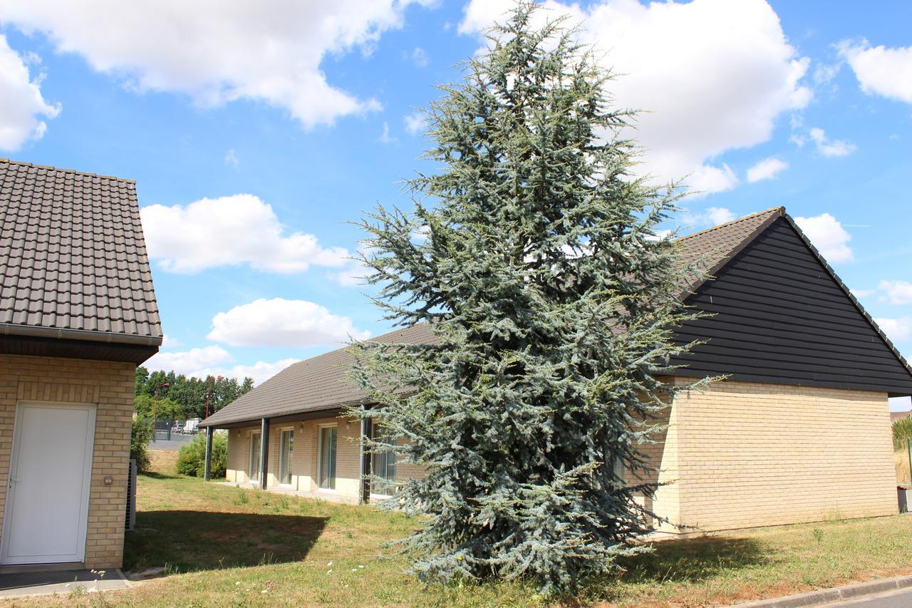 Hotel Fleur De Lys Hazebrouck Exterior foto